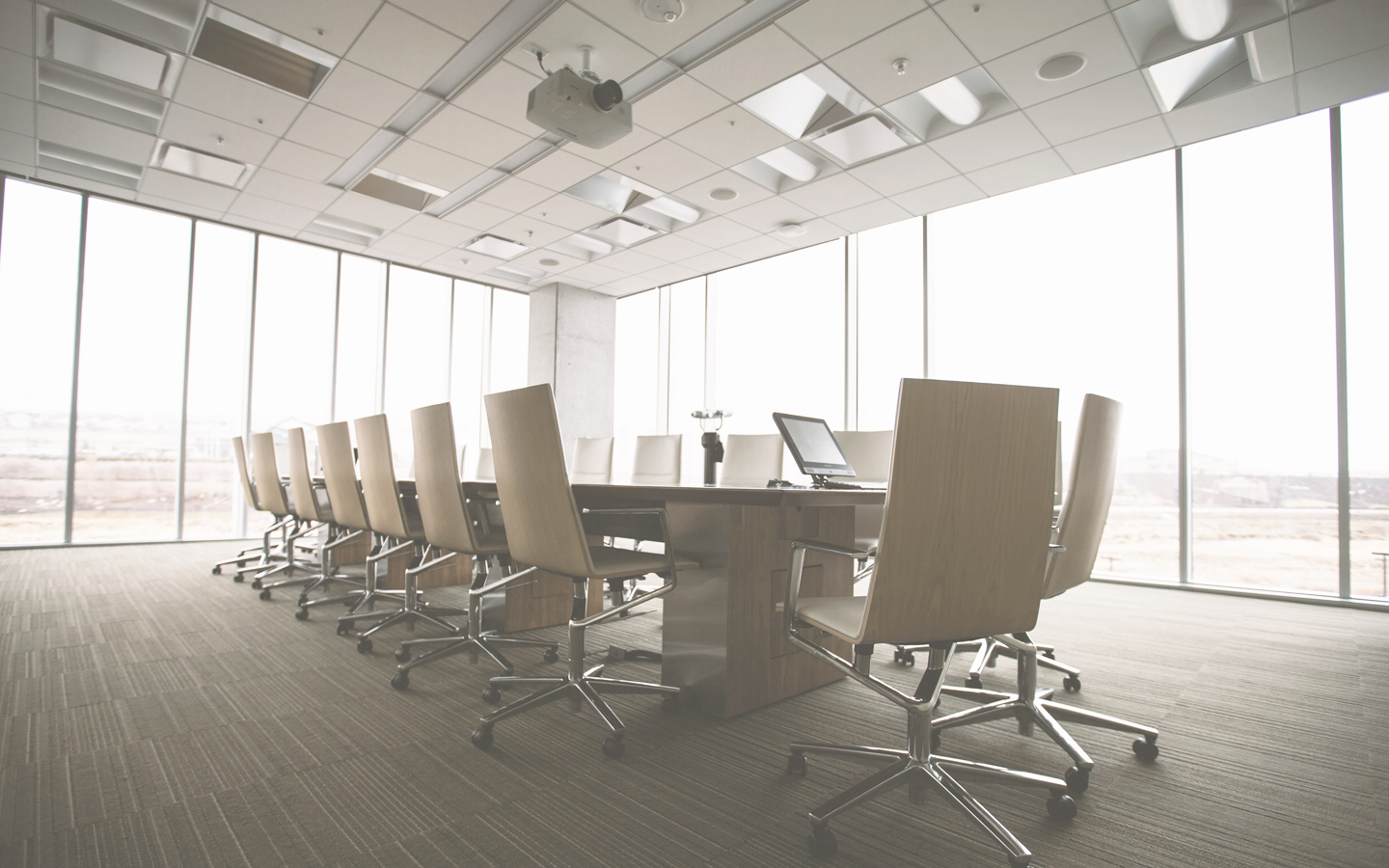 PLOW NOW - 挑戦する企業に、挑戦する採用を。